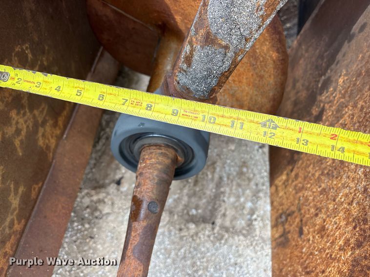 image for item OB9575 Blaw-Knox paver