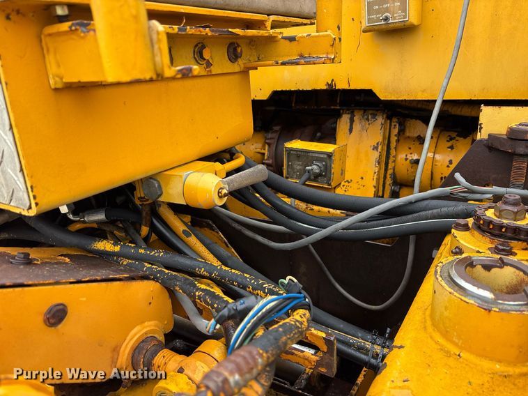 image for item OB9575 Blaw-Knox paver