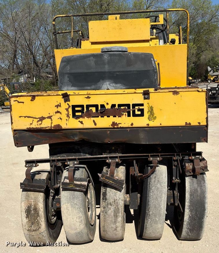 image for item OB9576 Bomag BW12R pneumatic roller