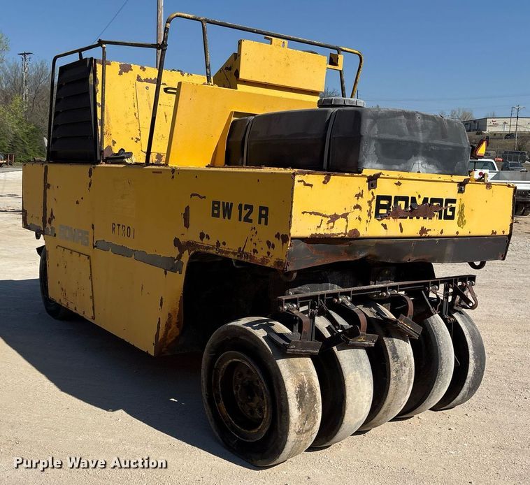 image for item OB9576 Bomag BW12R pneumatic roller