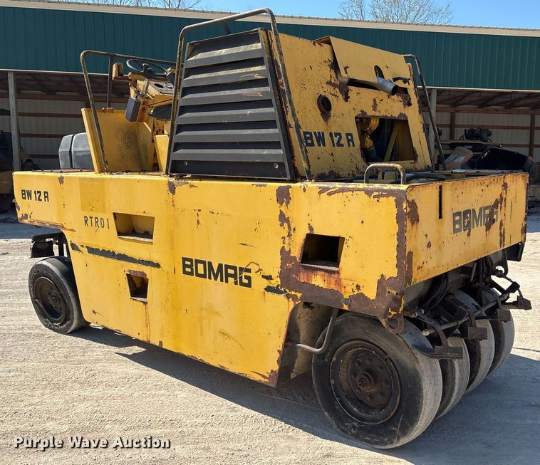 image for item OB9576 Bomag BW12R pneumatic roller