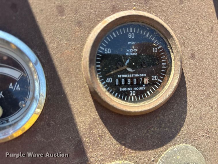 image for item OB9576 Bomag BW12R pneumatic roller