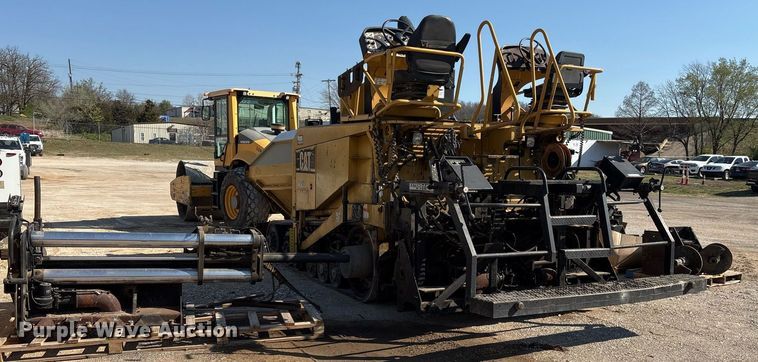 image for item OB9577 2004 Caterpillar AP-655C paver