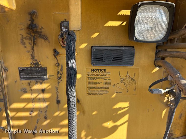 image for item OB9577 2004 Caterpillar AP-655C paver