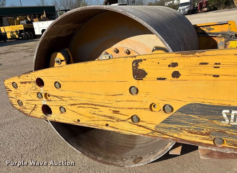 image for item OB9578 2014 Volvo SD115 single drum vibratory roller