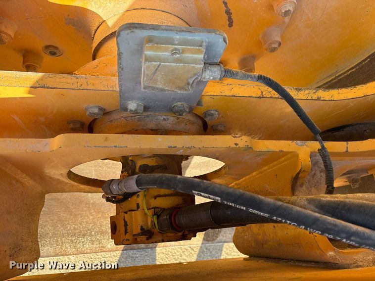 image for item OB9578 2014 Volvo SD115 single drum vibratory roller