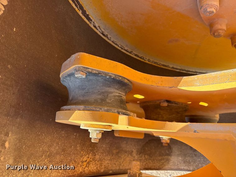 image for item OB9578 2014 Volvo SD115 single drum vibratory roller