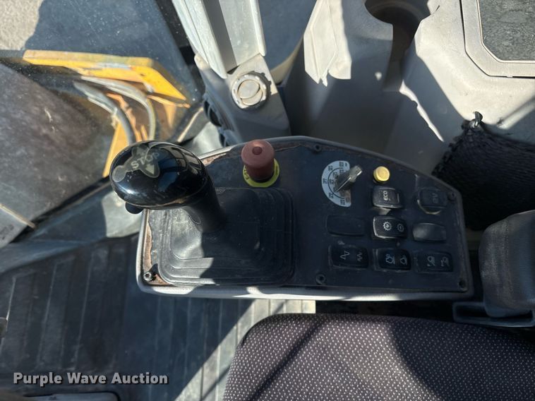 image for item OB9578 2014 Volvo SD115 single drum vibratory roller