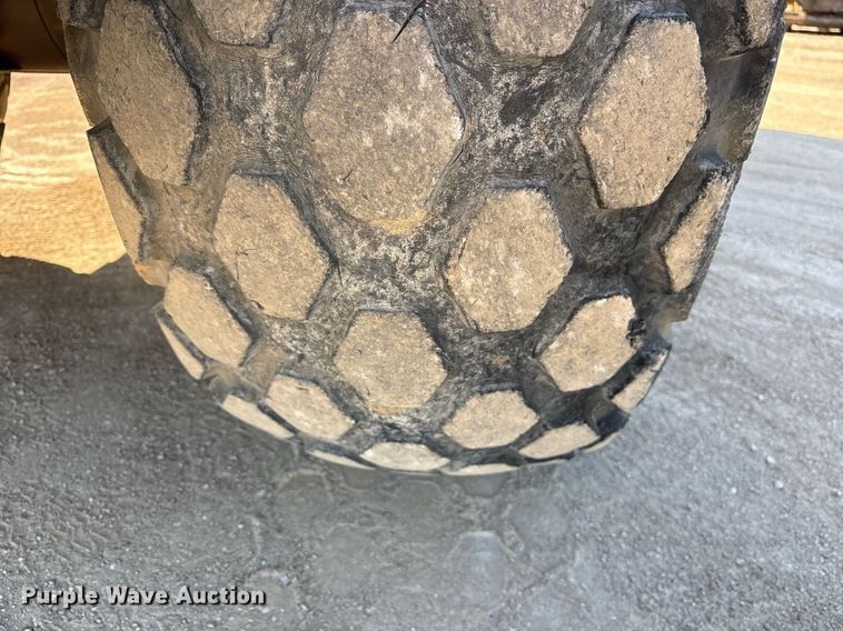 image for item OB9578 2014 Volvo SD115 single drum vibratory roller