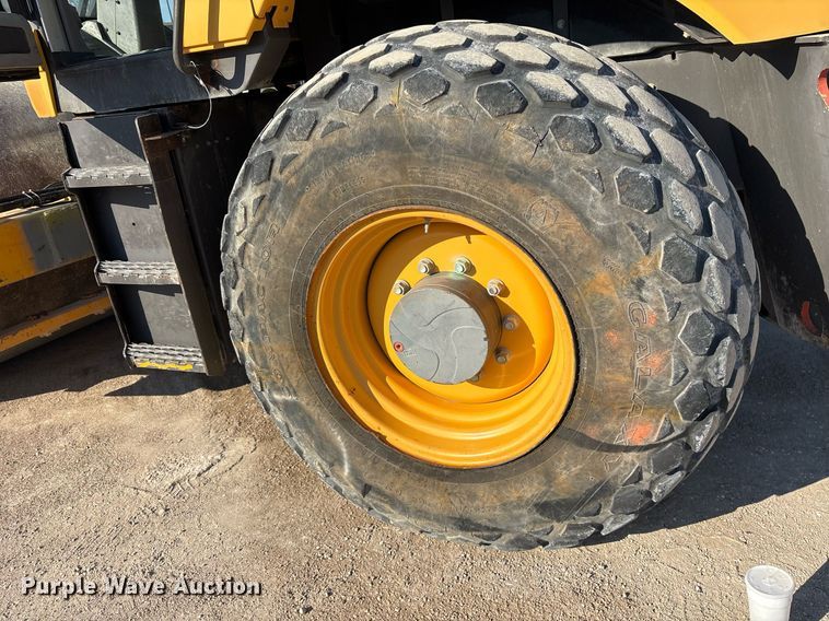 image for item OB9578 2014 Volvo SD115 single drum vibratory roller