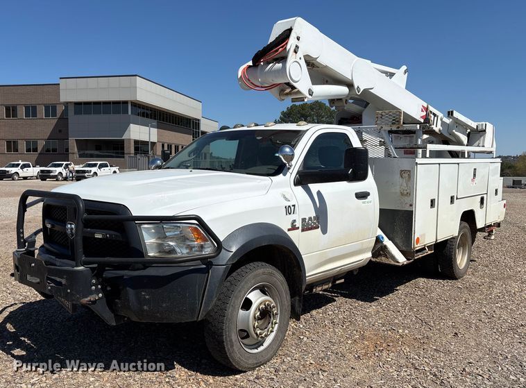 image for item OB9580 2015 Dodge Ram 5500 bucket truck