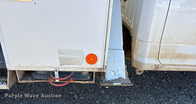 image for item OB9580 2015 Dodge Ram 5500 bucket truck