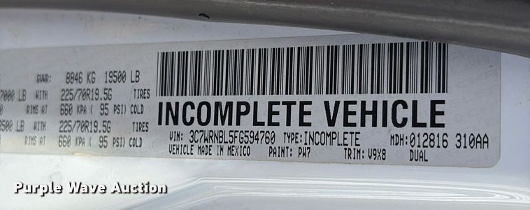 image for item OB9580 2015 Dodge Ram 5500 bucket truck