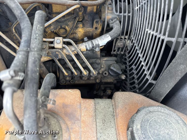 image for item OB9596 2014 Sullair 185DPO CAi4 EPA air compressor