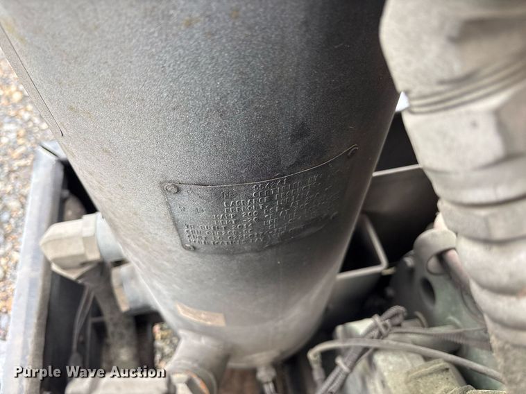 image for item OB9596 2014 Sullair 185DPO CAi4 EPA air compressor