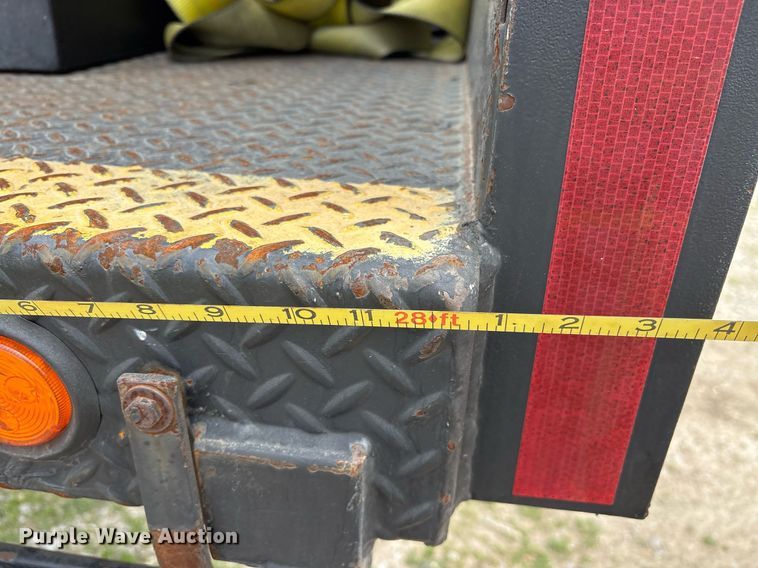 image for item OB9600 2013 Cleasby Conveyors EBR-6-40 shingle conveyor bed