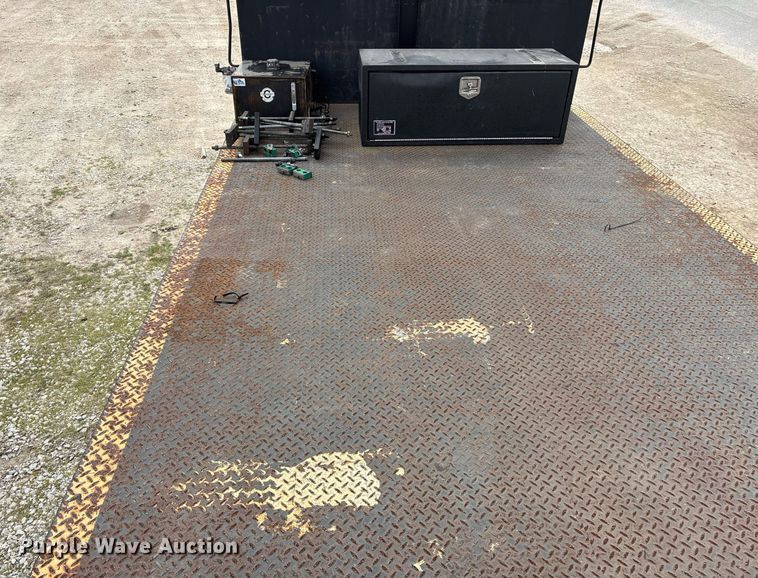 image for item OB9600 2013 Cleasby Conveyors EBR-6-40 shingle conveyor bed