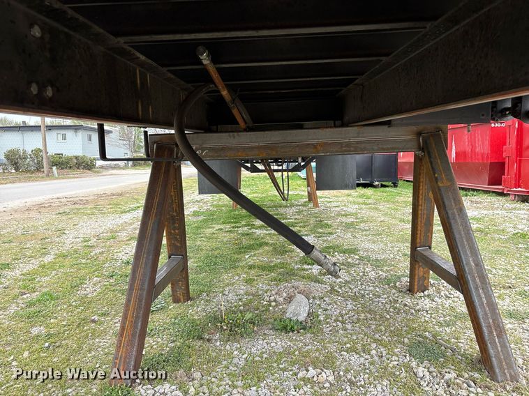 image for item OB9600 2013 Cleasby Conveyors EBR-6-40 shingle conveyor bed