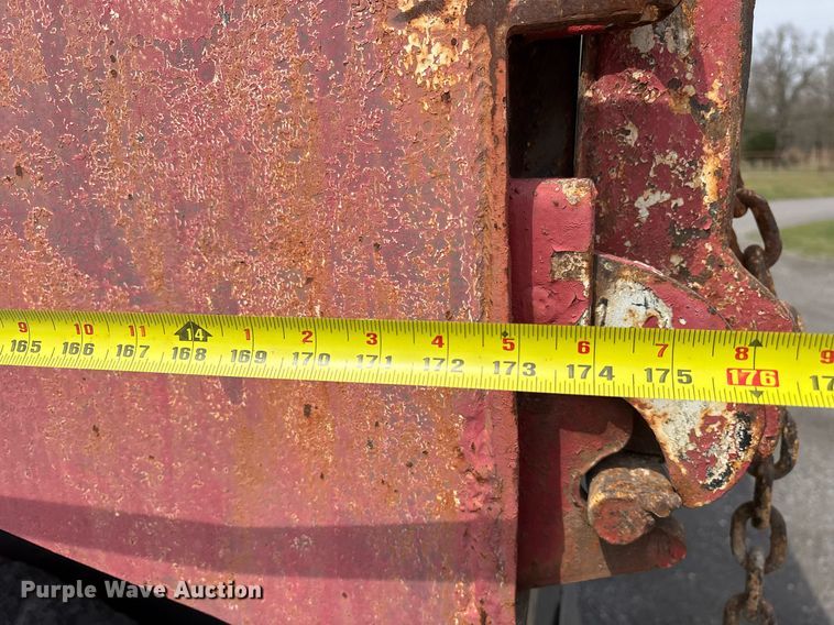 image for item OB9610 1985 Mack RS686LST  dump truck