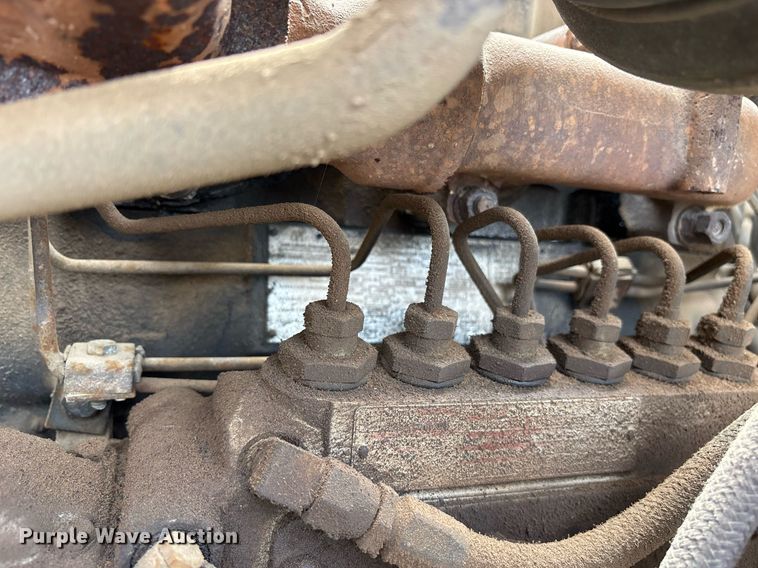 image for item OB9610 1985 Mack RS686LST  dump truck