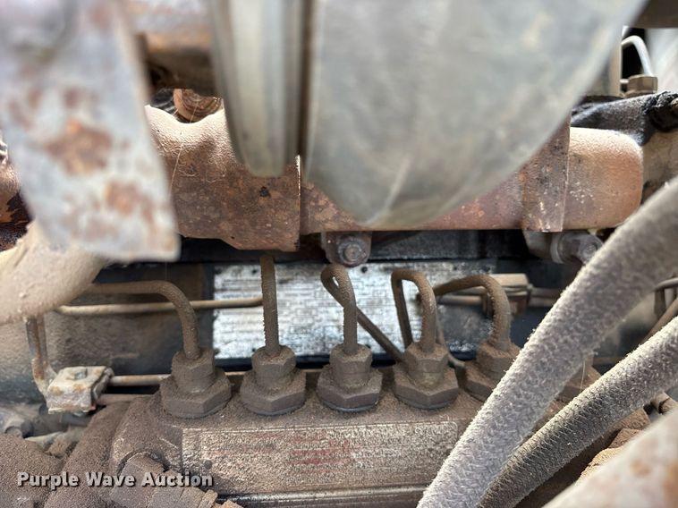 image for item OB9610 1985 Mack RS686LST  dump truck