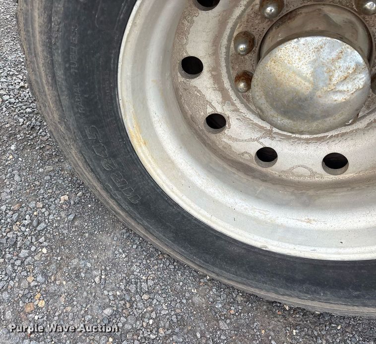 image for item OB9610 1985 Mack RS686LST  dump truck