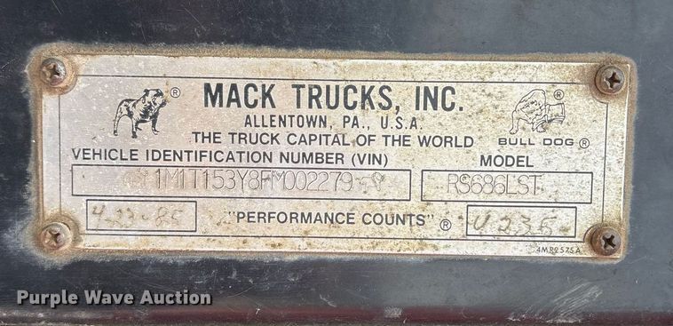 image for item OB9610 1985 Mack RS686LST  dump truck