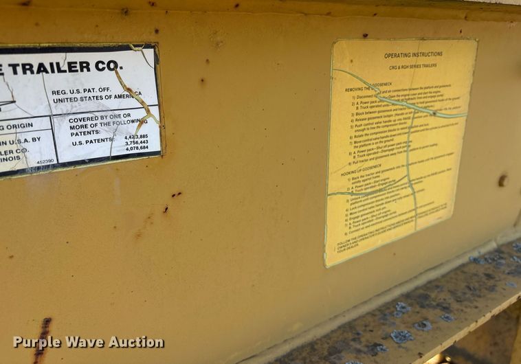 image for item OK9478 1990 Etnyre lowboy equipment trailer