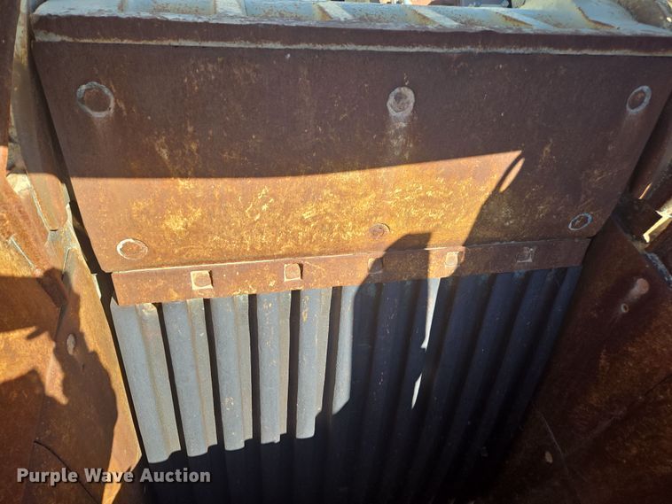 image for item YA0369 2006 KPI - JCI 2650 jaw crusher