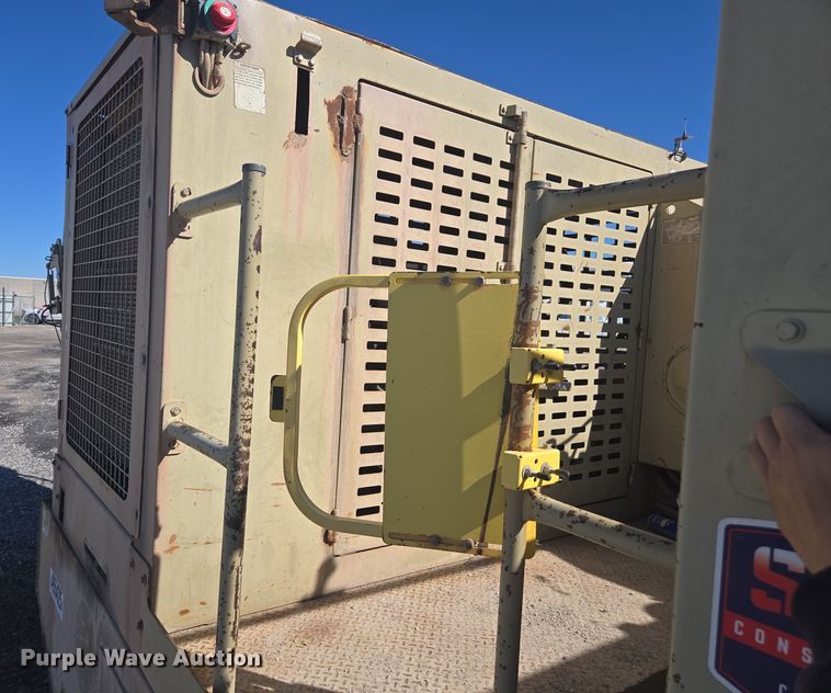 image for item YA0369 2006 KPI - JCI 2650 jaw crusher