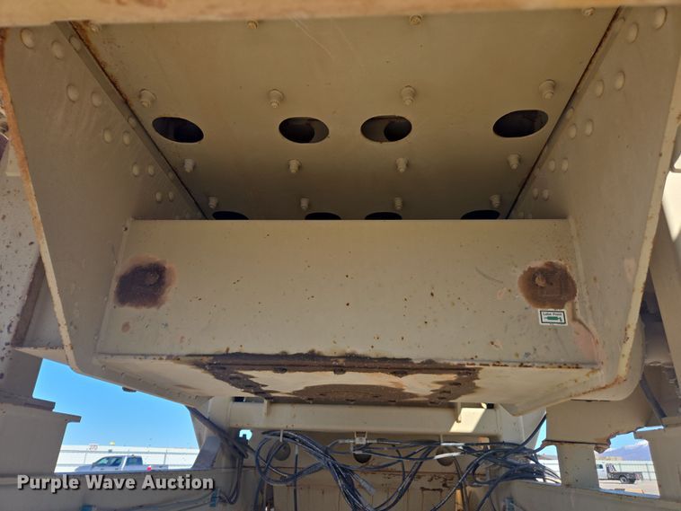 image for item YA0369 2006 KPI - JCI 2650 jaw crusher