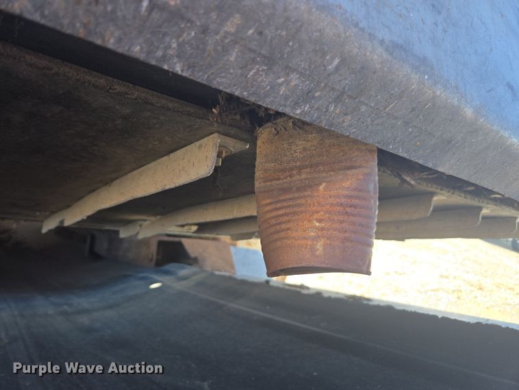 image for item YA0369 2006 KPI - JCI 2650 jaw crusher