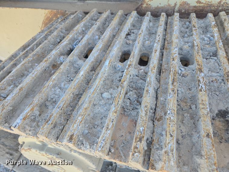 image for item YA0369 2006 KPI - JCI 2650 jaw crusher