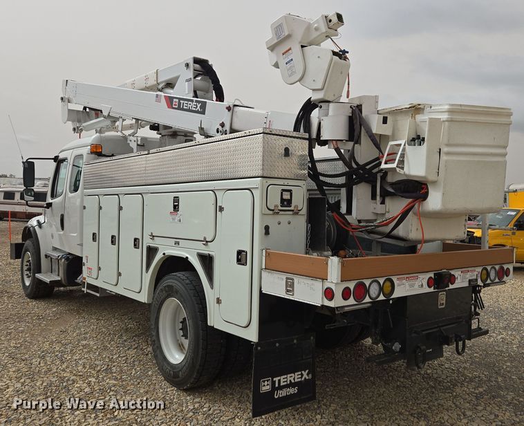 image for item YA0381 2022 Freightliner M2 106 bucket truck