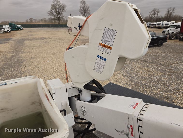 image for item YA0381 2022 Freightliner M2 106 bucket truck