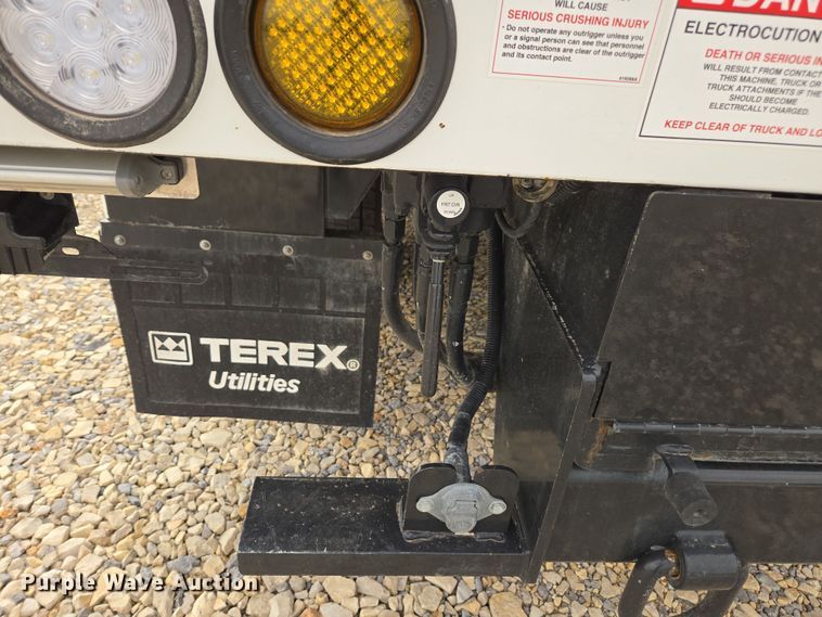 image for item YA0381 2022 Freightliner M2 106 bucket truck