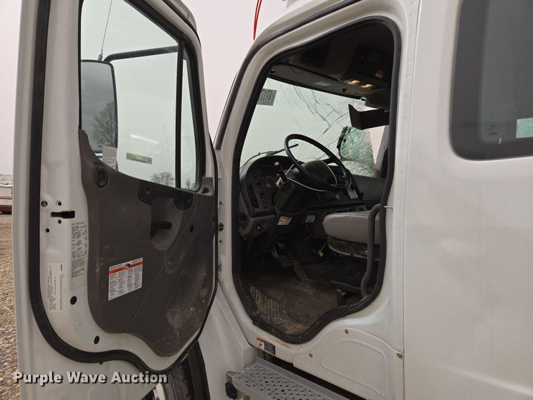 image for item YA0381 2022 Freightliner M2 106 bucket truck