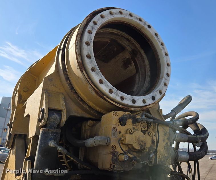 image for item YA0389 2020 CZM EK125 drilling rig