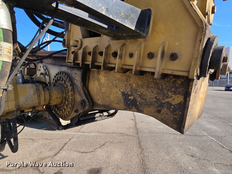 image for item YA0389 2020 CZM EK125 drilling rig