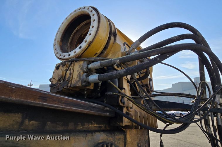 image for item YA0389 2020 CZM EK125 drilling rig