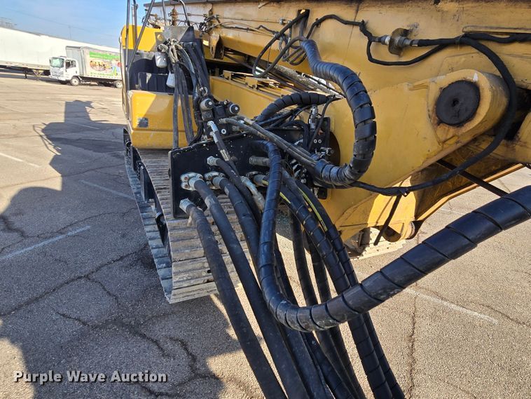 image for item YA0389 2020 CZM EK125 drilling rig