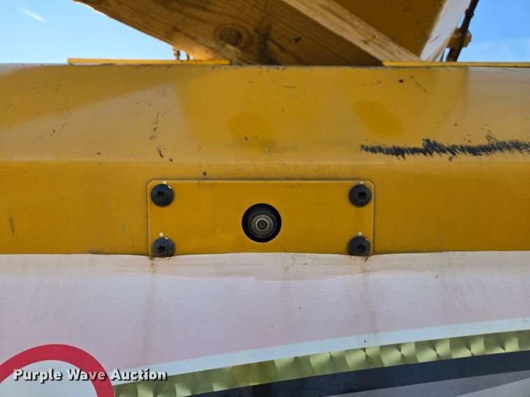 image for item YA0389 2020 CZM EK125 drilling rig