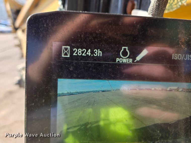 image for item YA0389 2020 CZM EK125 drilling rig