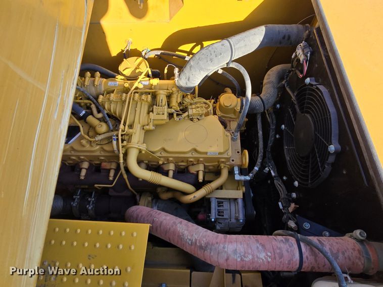 image for item YA0389 2020 CZM EK125 drilling rig