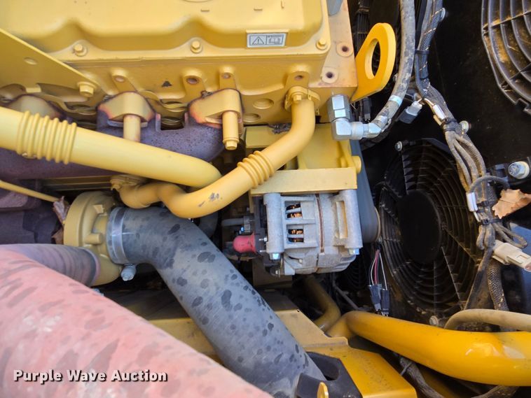 image for item YA0389 2020 CZM EK125 drilling rig