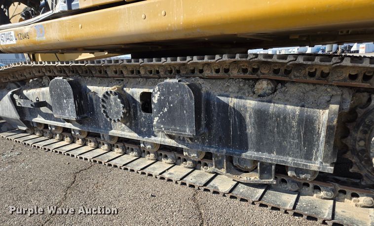 image for item YA0389 2020 CZM EK125 drilling rig