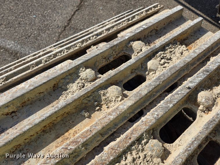 image for item YA0389 2020 CZM EK125 drilling rig