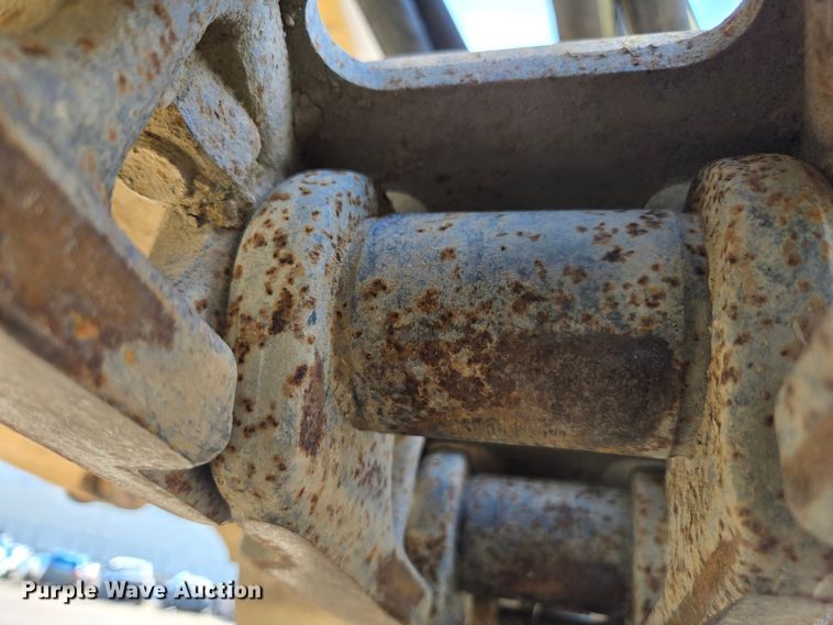 image for item YA0389 2020 CZM EK125 drilling rig