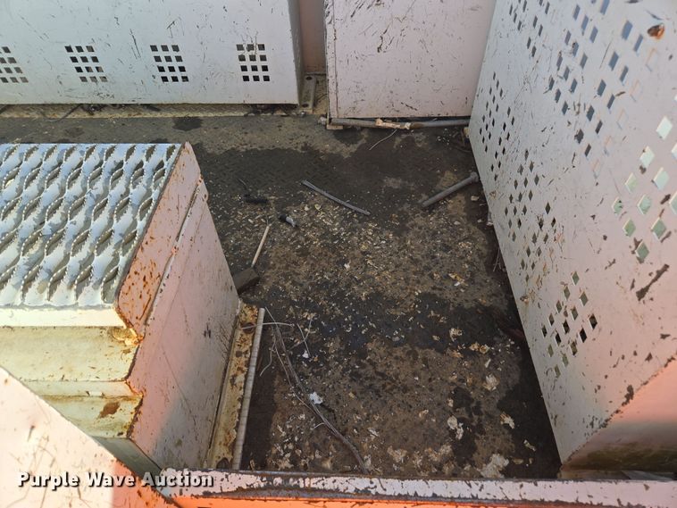 image for item YA0392 2011 Freightliner Business Class M2 106 bucket truck