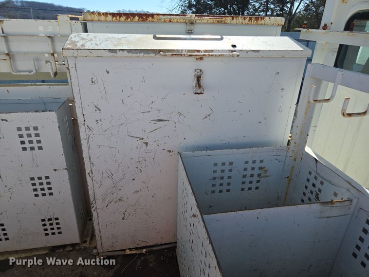 image for item YA0392 2011 Freightliner Business Class M2 106 bucket truck